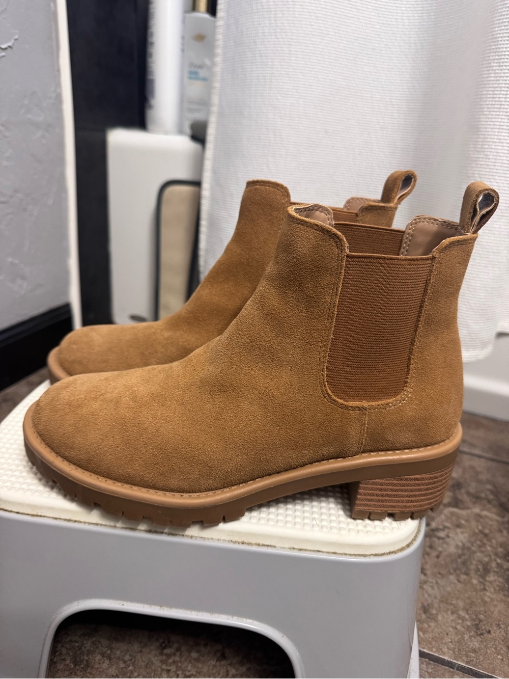 Women’s Blondo Matilda boot size 7.5